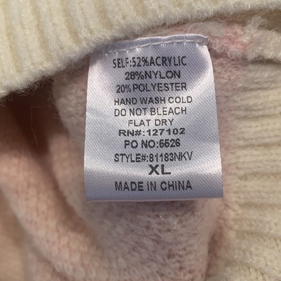 Gorgeous Pink sweater - Picture 13 of 13